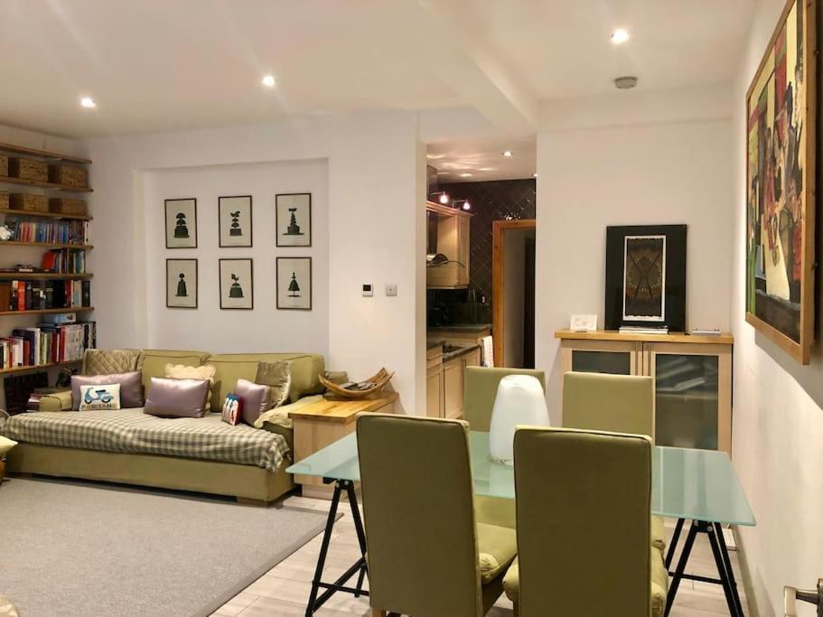 Quiet Kensington Flat Ideal For Central Лондон Екстер'єр фото
